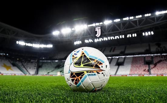 西蒙斯圆锥破碎机